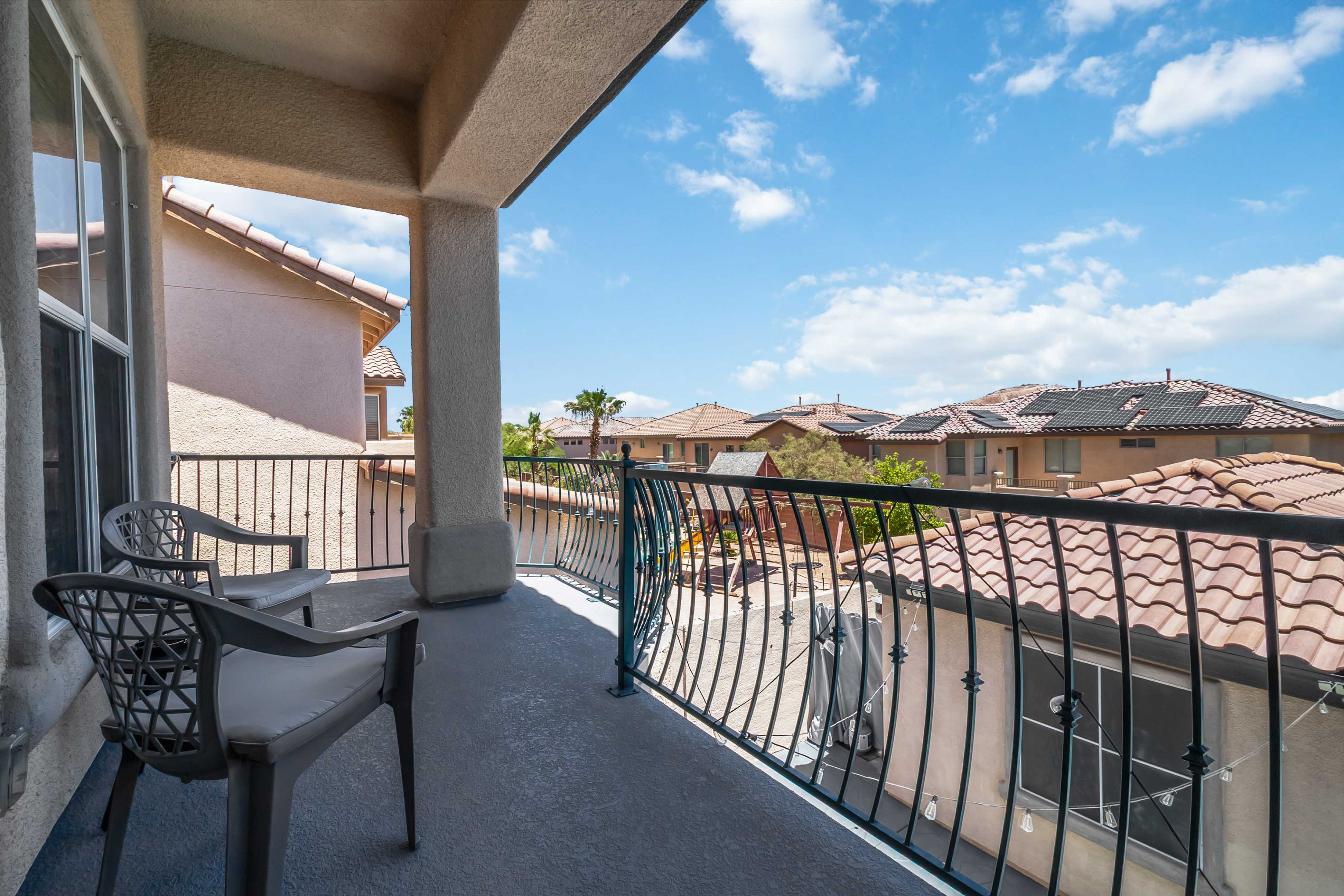 Backyard pool and spa at 9564 Trattoria Street with expansive hardscape and entertaining space
